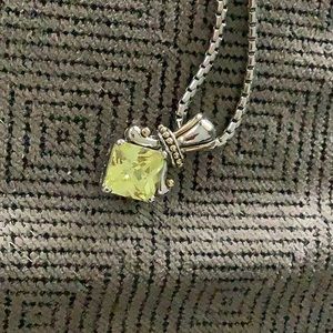 Inspired necklace and pendant great copy